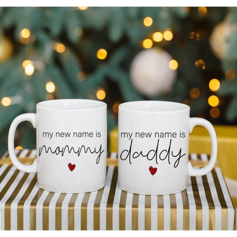 "My New Name Is Mommy & Daddy" Couple Ceramic Coffee Mug Set – Pregnancy Announcement, New Parents & Baby Shower Novelty Cup Set (M1138)